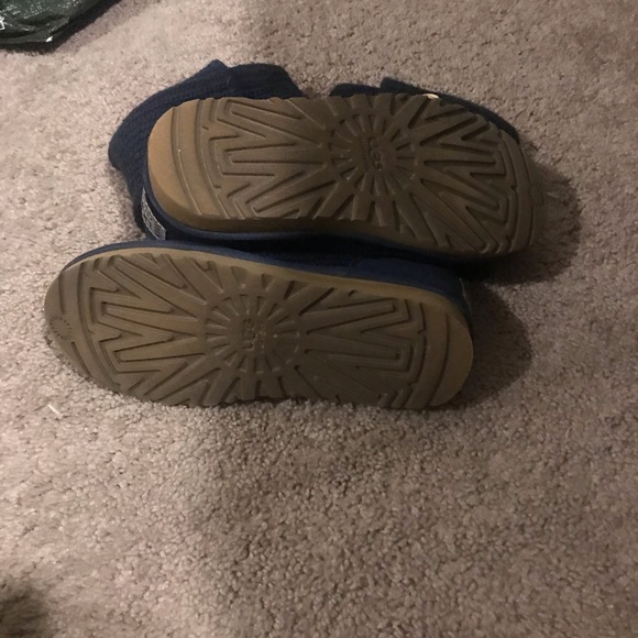 Sweater ugg - Picture 2 of 3